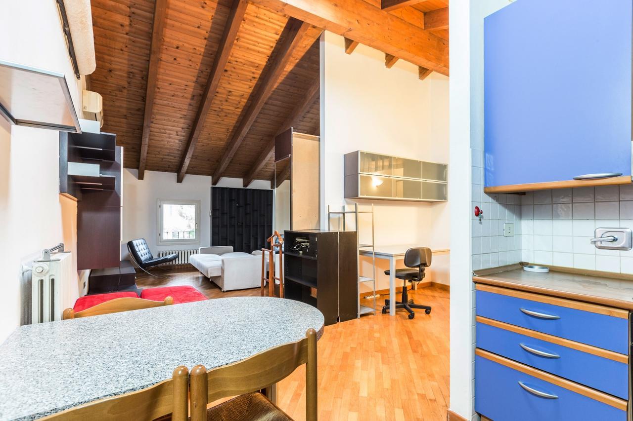 Emilia Levante 2, Bologna By Short Holidays Appartement Buitenkant foto