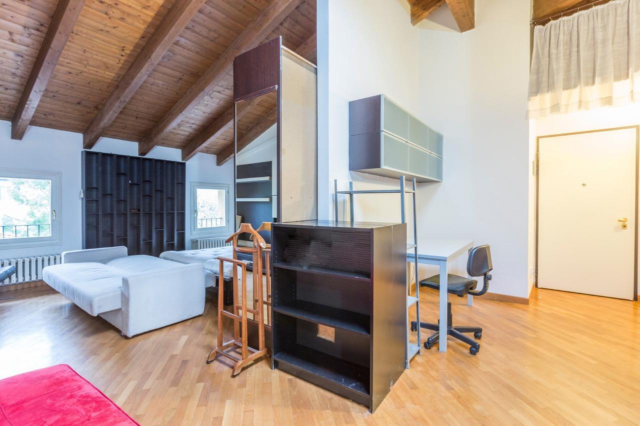 Emilia Levante 2, Bologna By Short Holidays Appartement Buitenkant foto